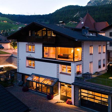 Artefugium Atelier Daire Selva di Val Gardena Dış mekan fotoğraf